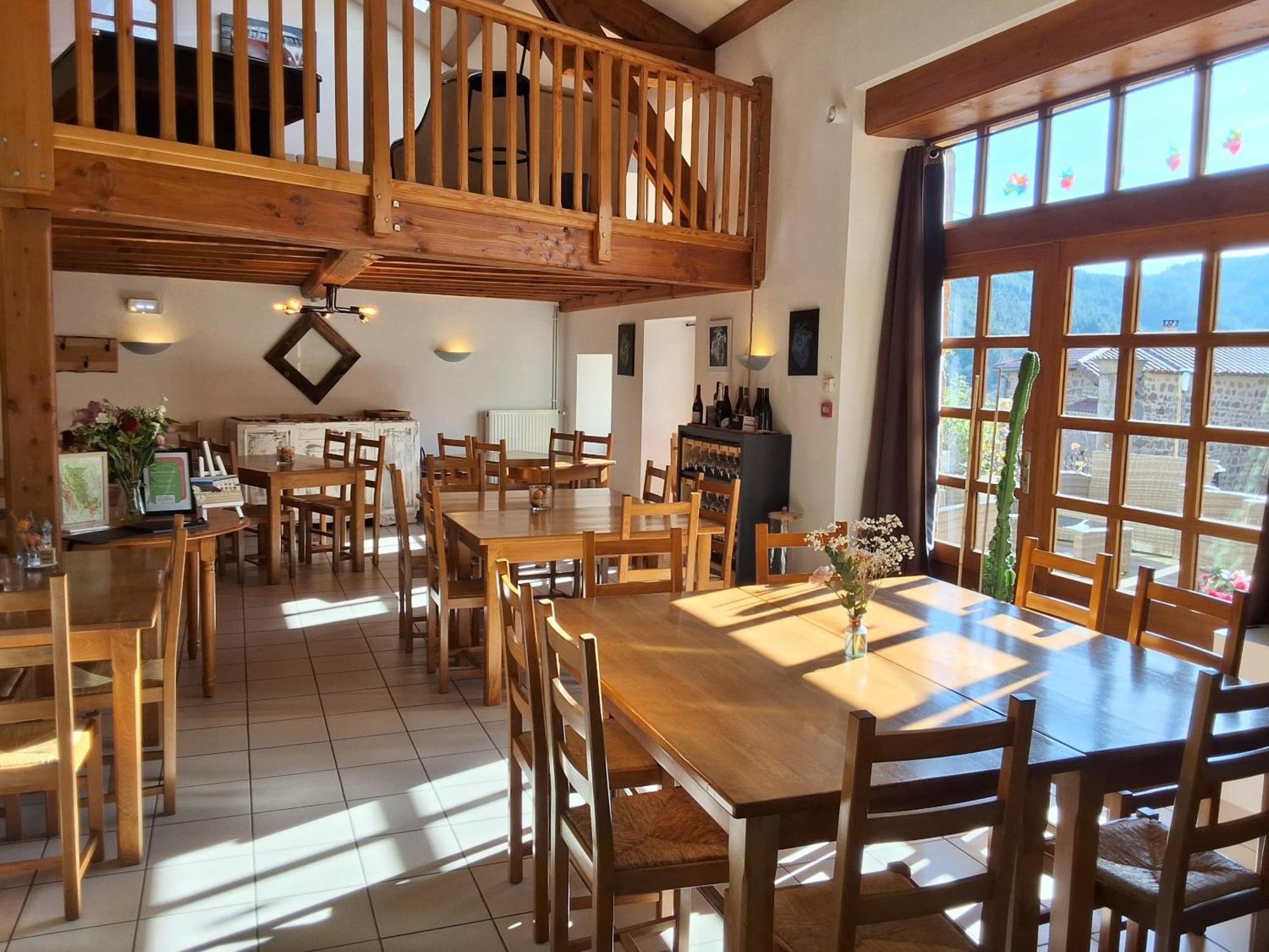 L'Auberge De La Source La Valla-sur-Rochefort Exterior photo